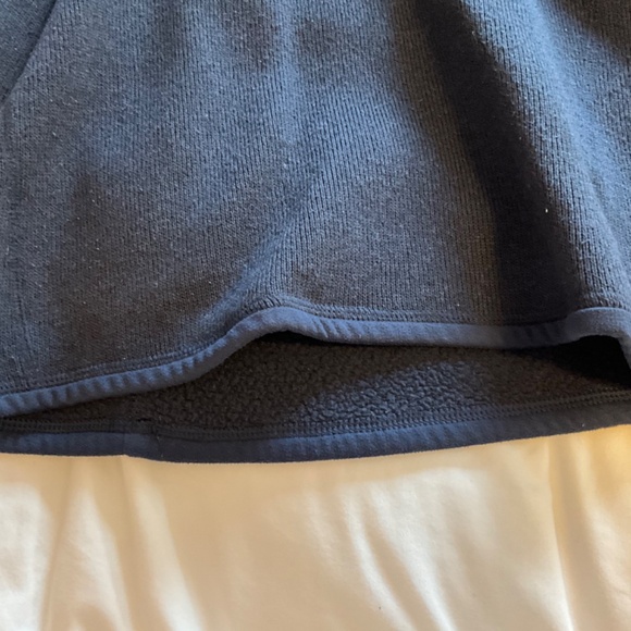Patagonia Kid’s Zip Up Fleece 💙 - Picture 2 of 6